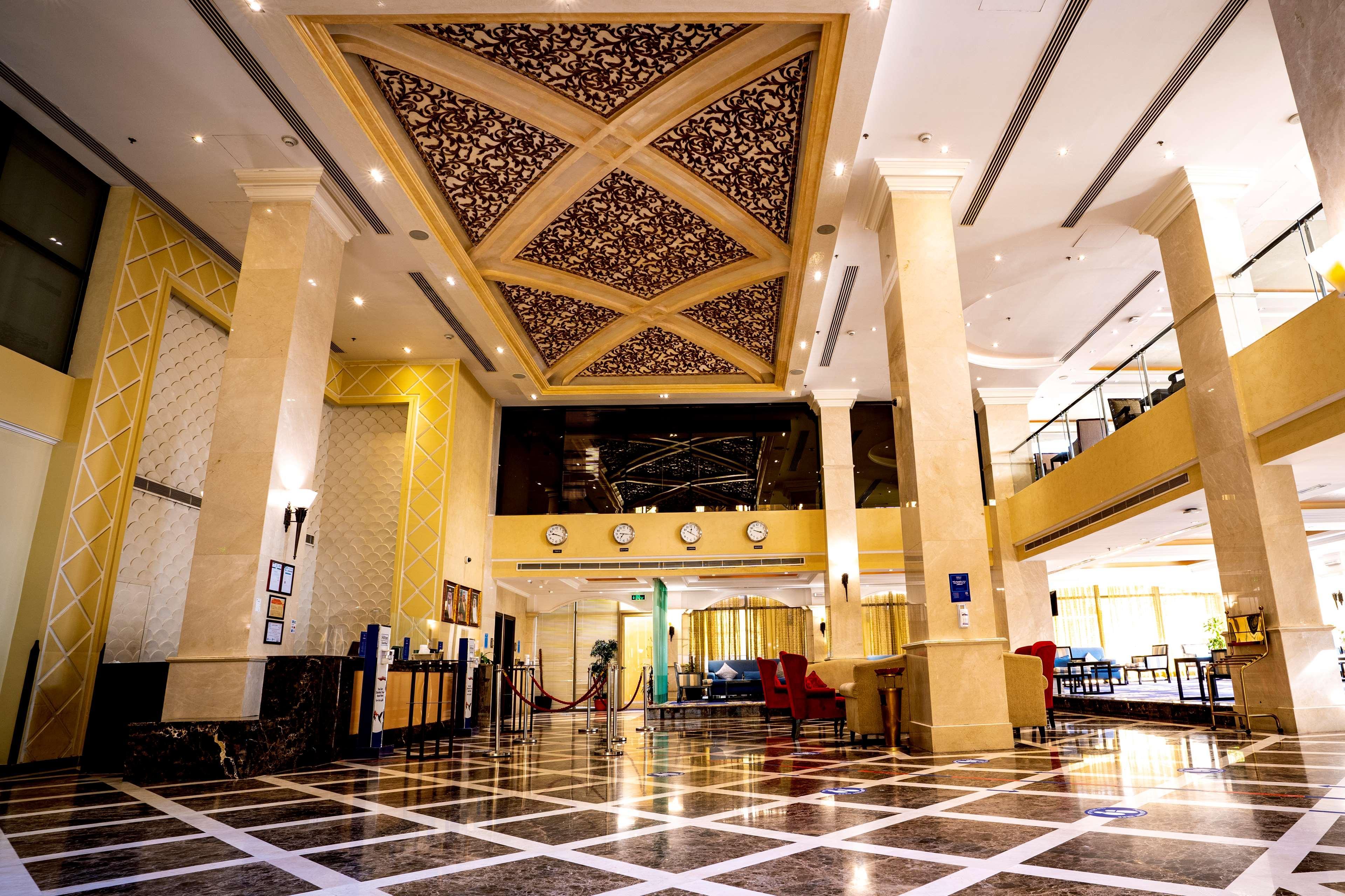 Hotel Doubletree By Hilton Dhahran Al-Chubar Zewnętrze zdjęcie