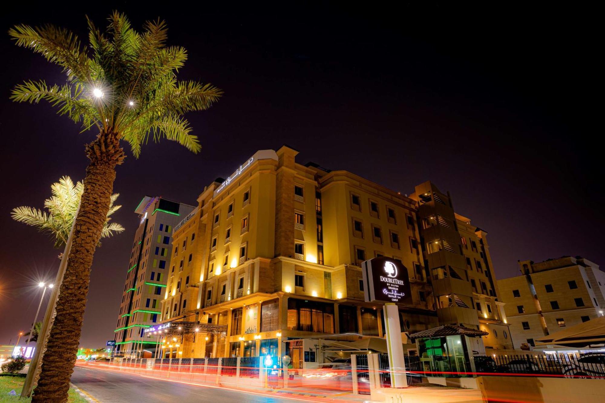 Hotel Doubletree By Hilton Dhahran Al-Chubar Zewnętrze zdjęcie